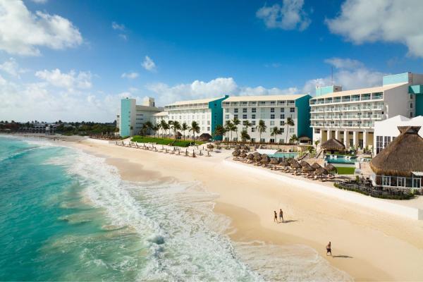 The Westin Resort & Spa Cancun, Rezervovat  Quintana Roo hotely s bazénem, Bazén