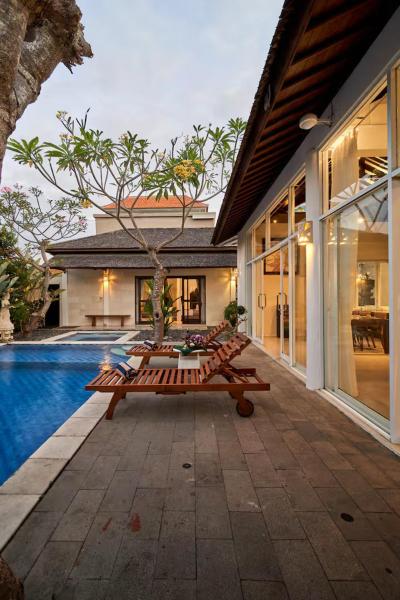 Villa Umasari Keramas 3 Bedrooms, Rezervovat  Bali hotely s bazénem, Bazén