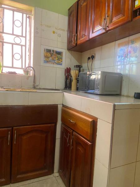 Laala Homes, Rezervovat  Kampala hotely s parkováním, Parkování