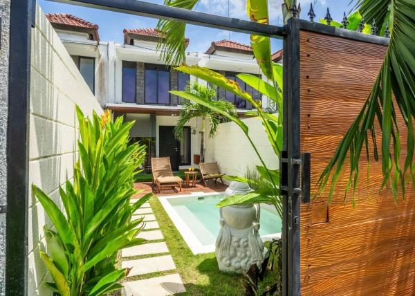 Tropical Loft Unit 4, Rezervovat  Kerobokan Kelod Badung