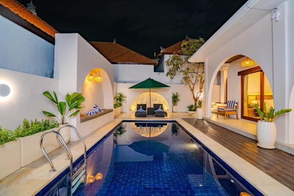 Nara Segara Canggu Villa, Rezervovat  Bali hotely s bazénem, Bazén