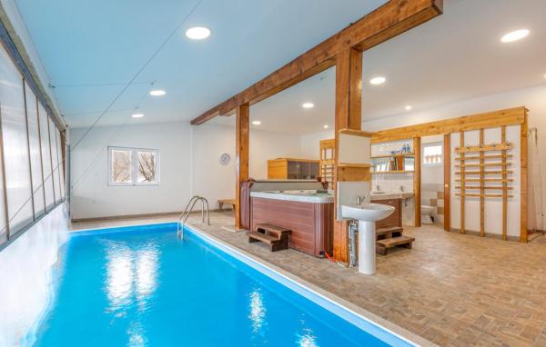 Lika Majestic, Rezervovat  Škare Lika-Senj County