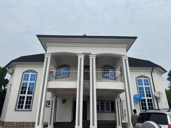 Golden Lily Hotels, Rezervovat  Hotely v Aqua-Ibom s parkováním, Parkování