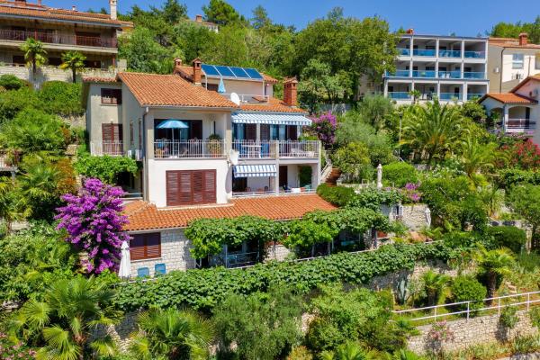 Apartments with parking space Rabac, Labin - 12107, Rezervovat Apartmán Rabac hotely s parkováním, Parkování