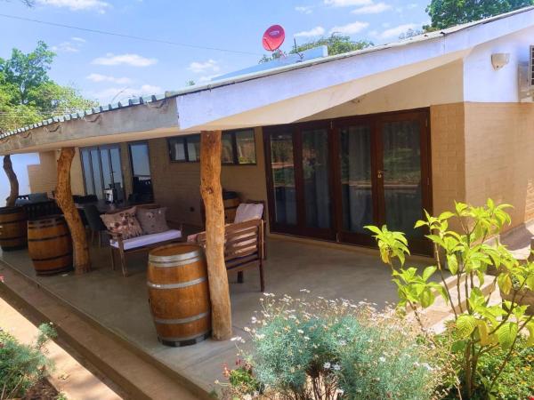 Crafted Africa Guest House, Rezervovat  Lilongwe Malawi