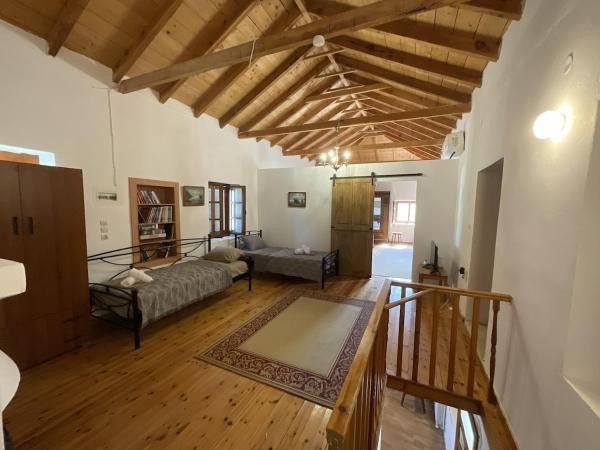 VΛ Village house Liodentro, Rezervovat  Stefaniá Peloponés