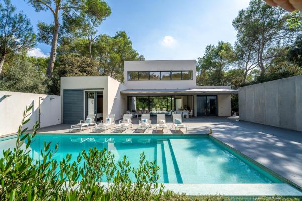 Ideal Property Mallorca - Villa Alzina, Rezervovat  Hotely v Crestatx s bazénem, Bazén
