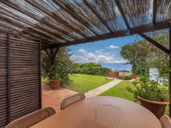 Holiday Home Villa 19 by Interhome, Rezervovat  Korsika hotely s parkováním, Parkování