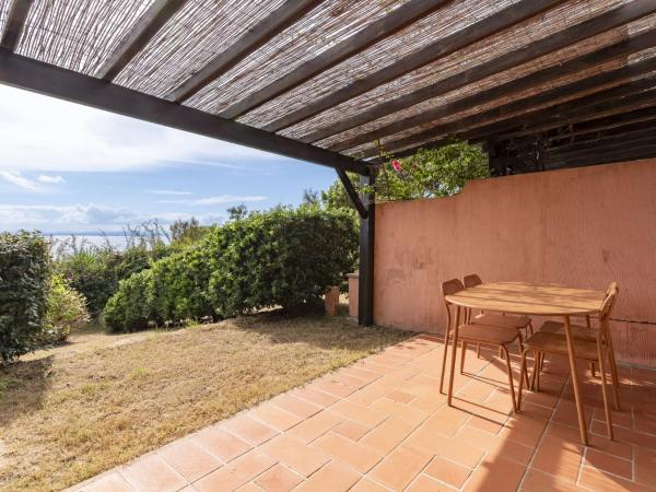 Holiday Home Villa 12 by Interhome, Rezervovat  Korsika hotely s parkováním, Parkování