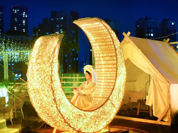 Moon Crescent Hotel, Quixinglou Street, Kuanzhai Alley, Chengdu, Rezervovat  Jinniu 