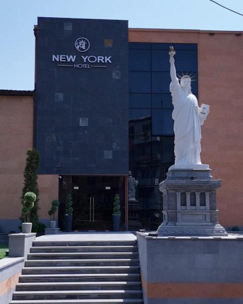 New York Hotel Yerevan, Rezervovat  Jerevan hotely s parkováním, Parkování
