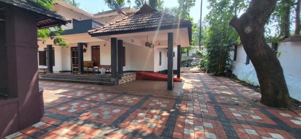 Periyar Heritage, Rezervovat  Kothamangalam 