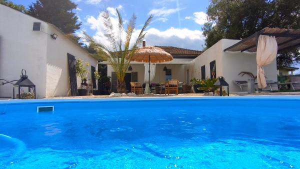 Villa Concetta, piscine privée entre mer et montagne - Abruzzes, Rezervovat  Hotely v Abruzzo s bazénem, Bazén