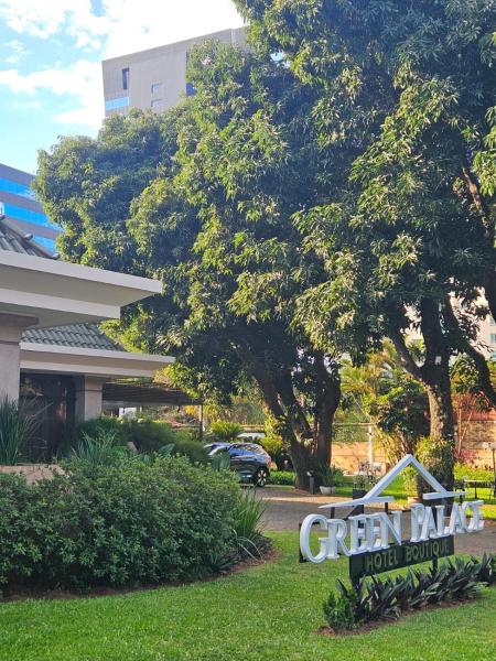 Green Palace Hotel Boutique, Rezervovat  Hotely v Asunción s parkováním, Parkování