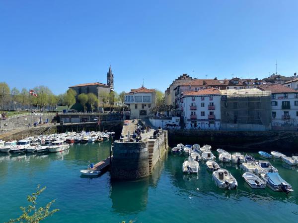 SANTA KATALINA Mundaka, Rezervovat  Mundaka Urdaibai