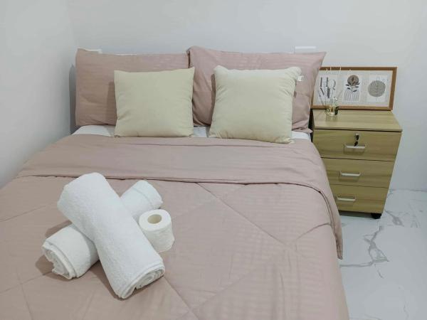 JMary\s Stayhouse, Rezervovat  General Santos 