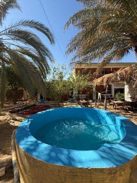 كامب سيوة اواسيس Siwa Oasis Camp, Rezervovat  Marsa Matrouh hotely s bazénem, Bazén