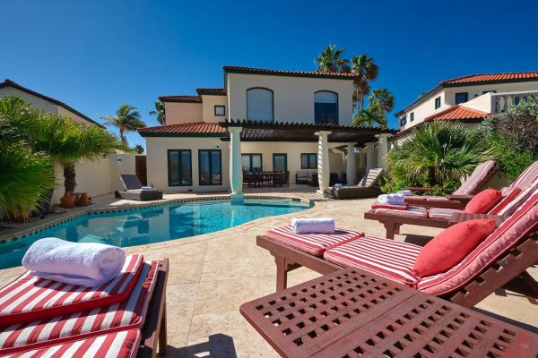 Luxury 4BD Villa Tierra del Sol Private Pool, Rezervovat  Noord Aruba