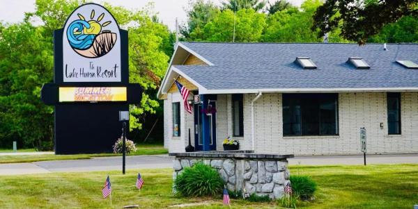 The Lake Huron Resort, Rezervovat  Oscoda Michigan