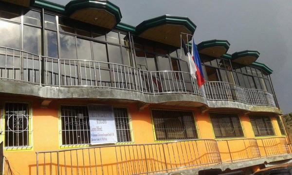 Pines Faith Mountain Breeze, Rezervovat  Sampong Romblon