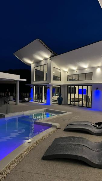 Unit with bed in Busy Osu, Rezervovat  Accra Greater Accra