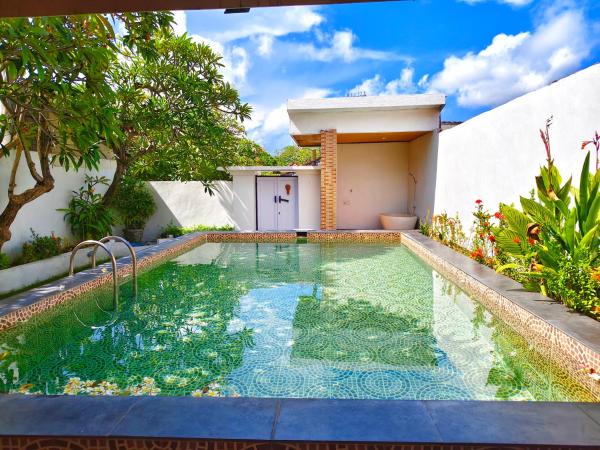 Lavender Villa & SPA Kuta, Rezervovat Lázně / Resort Badung hotely s bazénem, Bazén