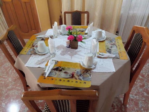 Heritage Hotel, Rezervovat  Trofwi 