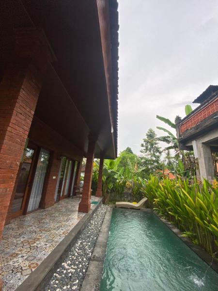 PurnaSari Villa Ubud, Rezervovat  Bali hotely s bazénem, Bazén