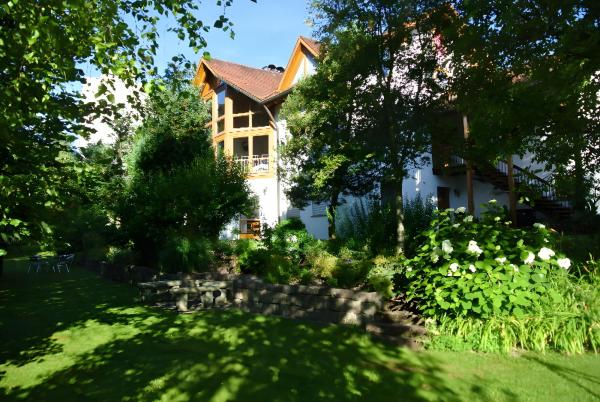 Naturferienwohnung Am Lautergarten, Rezervovat  Indelhausen 