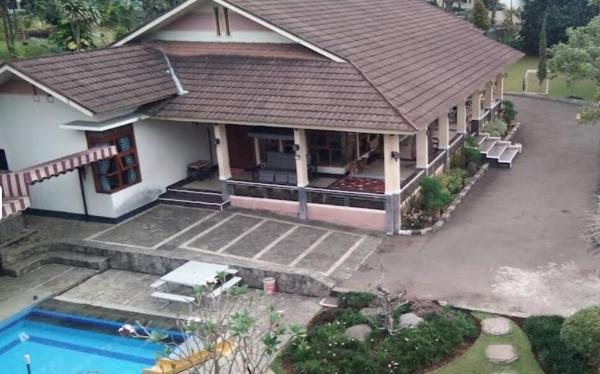 Villa Shifa, Rezervovat  Mantaak 