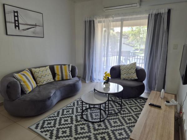 Elegant Bliss -2 bedroomed at Dainfern, in Fourways, Sandton, Rezervovat  Fourways Randburg