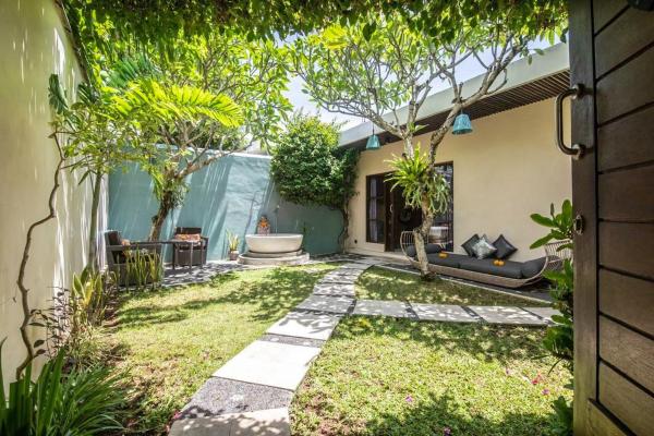 Gede Villa, Rezervovat  Pererenan Bali