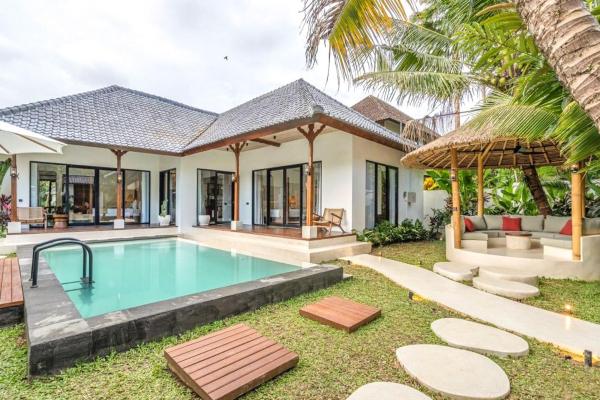 Jayastuti Villa, Rezervovat  Bali hotely s bazénem, Bazén