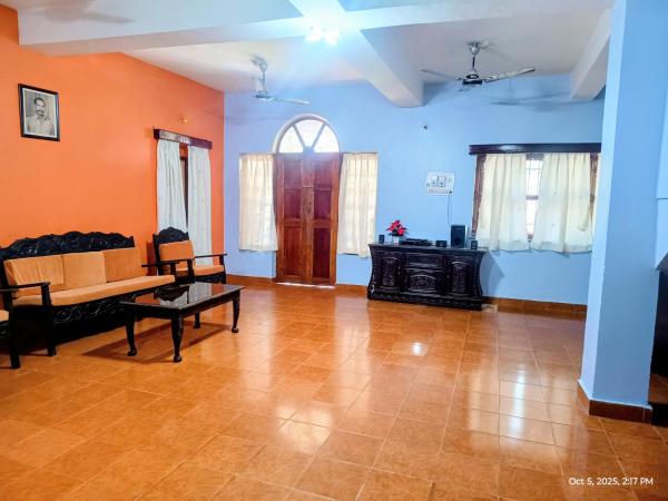 Casa Férias, Rezervovat  Goa hotely s parkováním, Parkování