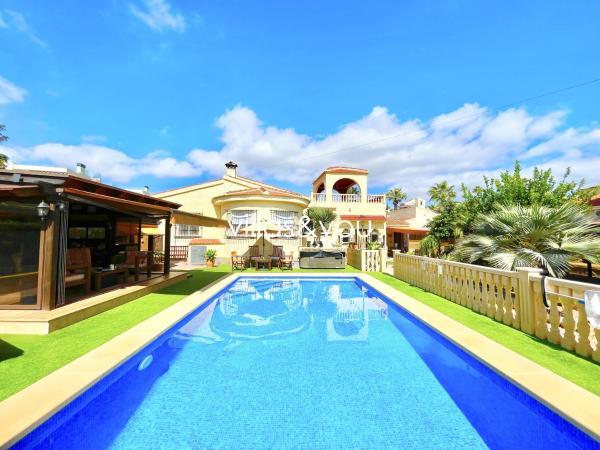 Villa Agave Ciudad Quesada by Villas&You, Rezervovat  Rojales Costa Blanca