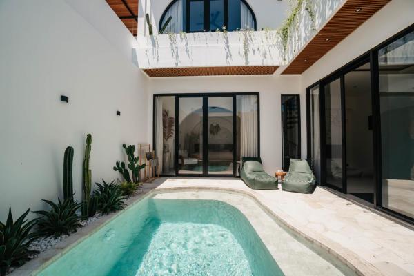 Villa Pacha Mama - 2BR Villa in Tumbakbayuh, Rezervovat  Bali hotely s bazénem, Bazén