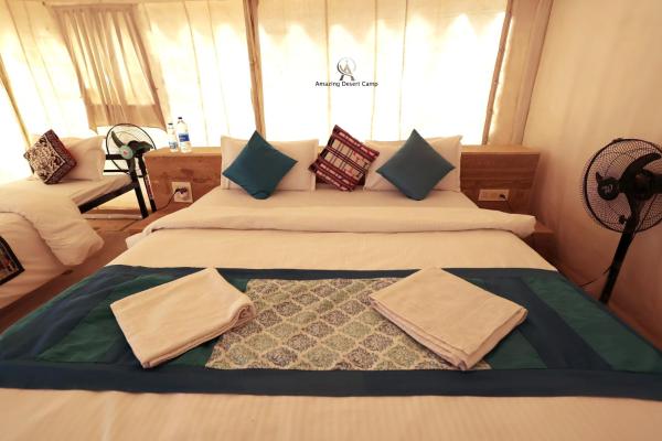 Amazing Resort, Rezervovat  Sām Rajasthan