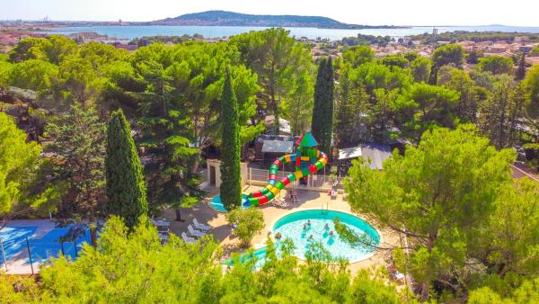 Camping Mas du Padre, Rezervovat  Hotely v Étang de Thau s bazénem, Bazén