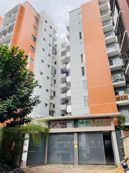 Bright and Airy 2BR Flat in Uttara Sleeps 4 to 5, Rezervovat  Kāmarpāra Bangladéš