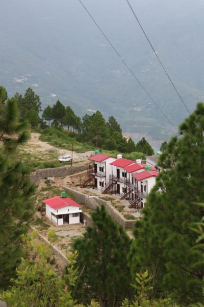 Tathastu Resort Tehri By Royal Collection Hotels, Rezervovat  Tehri hotely s bazénem, Bazén