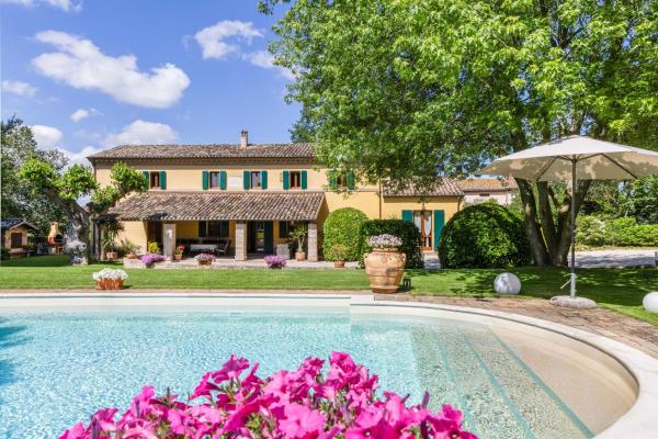Villa Delle Vigne, Rezervovat  Marche hotely s bazénem, Bazén