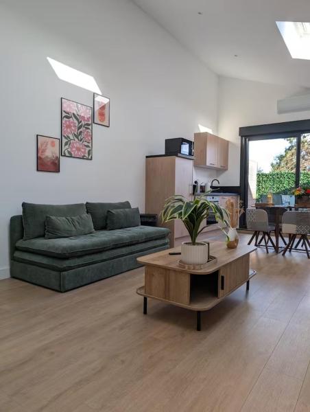 3 appartements uniques - 1 avec sauna balnéo - Parking privé inclus, Rezervovat  Lezennes Pikardie
