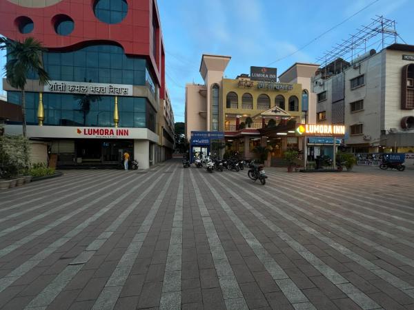 Lumora Inn Supreme Hotel, Rezervovat  Širdi 
