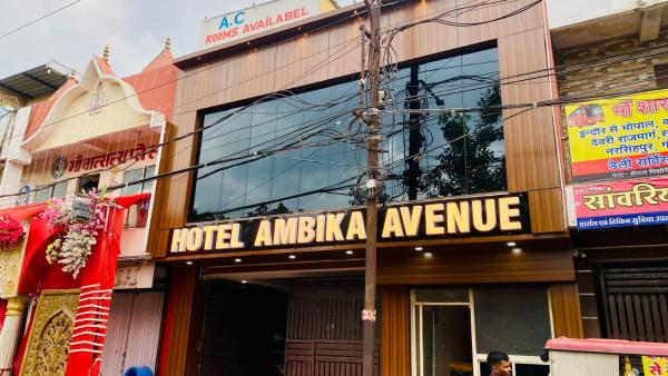 Hotel Ambika Avenue, Rezervovat  Indaur 