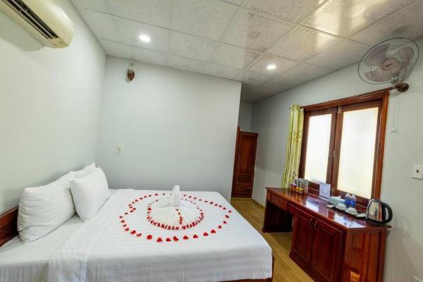 Minh Vuong Bungalow, Rezervovat  Mekong Delta hotely s bazénem, Bazén