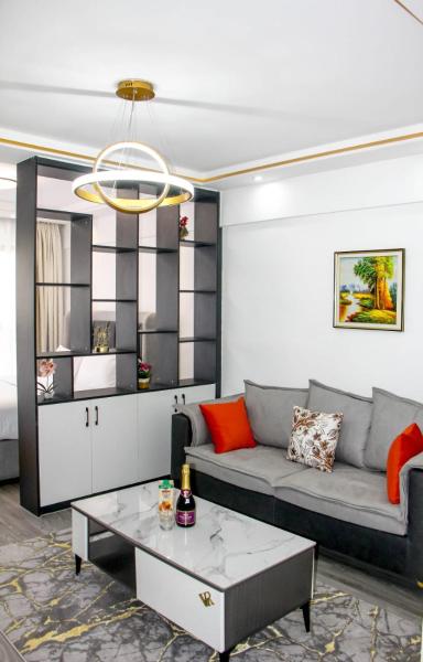 lovely fully furnished studio apartment in kileleshwa with unbeatable city views and amazing scenic views, Rezervovat Apartmán Nairobi Nairobi