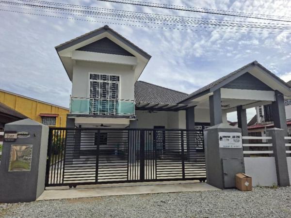 Rumah Inap Prof Homestay Guesthouse Banglo 2 Tingkat 4 Bilik Fully Aircond Kota Bharu, Rezervovat  Kota Bharu Kelantan
