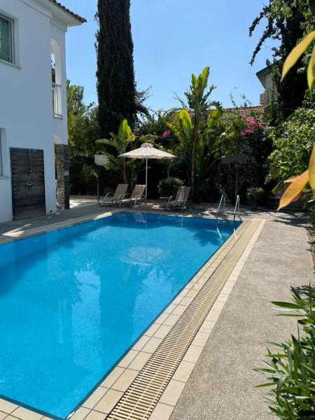 Villa Samantha, Rezervovat  Famagusta hotely s bazénem, Bazén