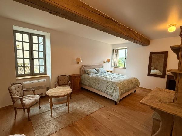 Auberge du Vieux Brancion, Rezervovat  Martailly-lès-Brancion Saône-et-Loire