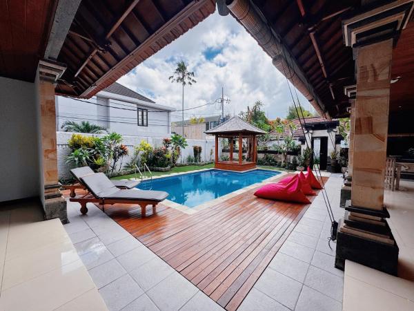Soluna Homestay Bali, Rezervovat  Badung hotely s bazénem, Bazén